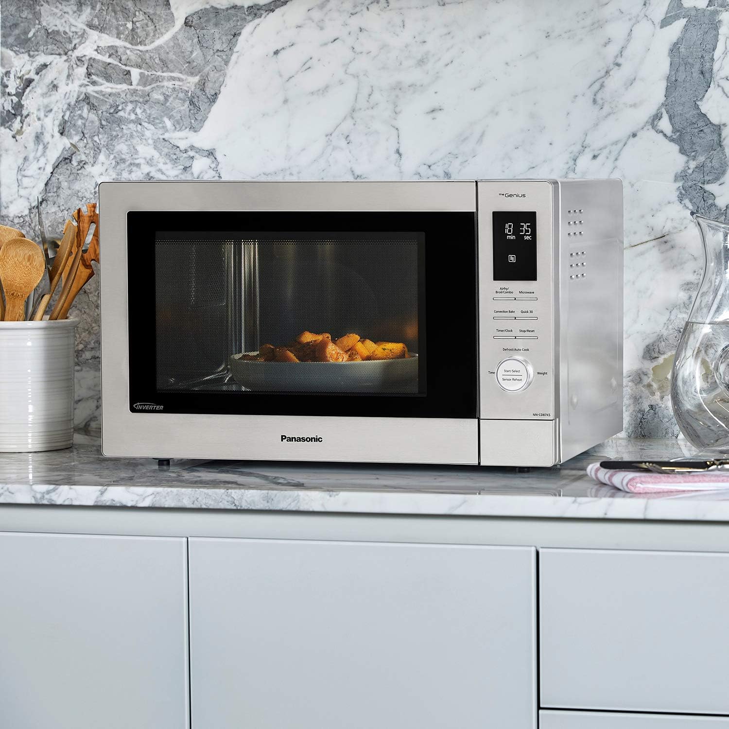 Stylish Yet Affordable Microwave Oven Options