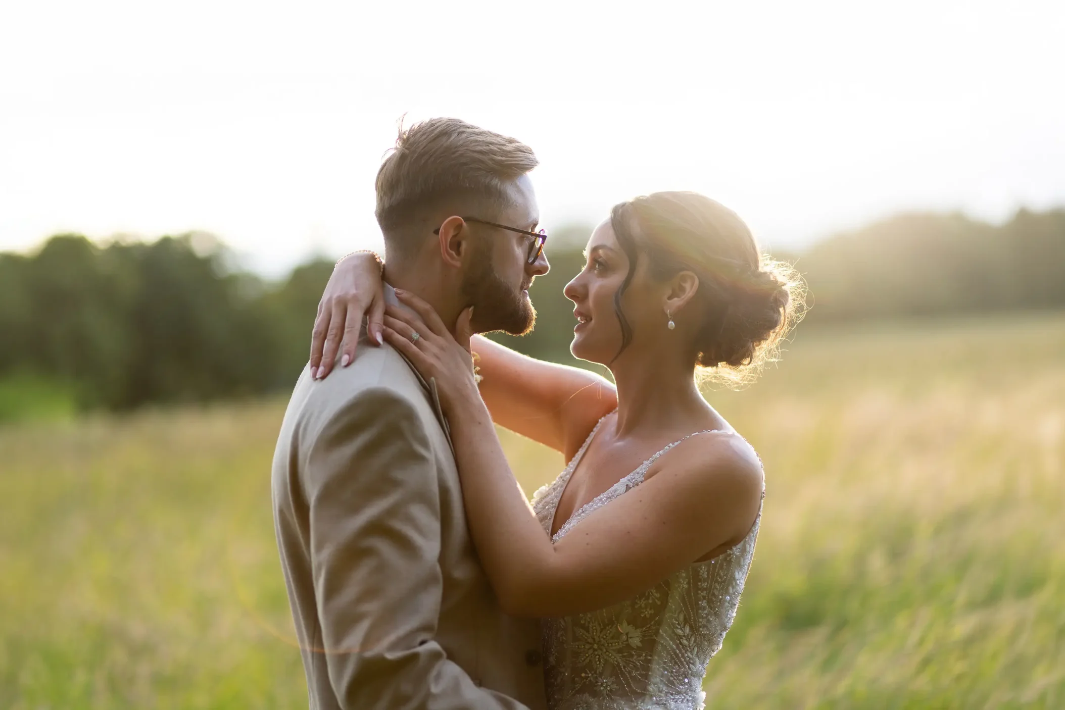 Rizing Falcon Photography: Destination Photographer for Couples Who Love to Travel