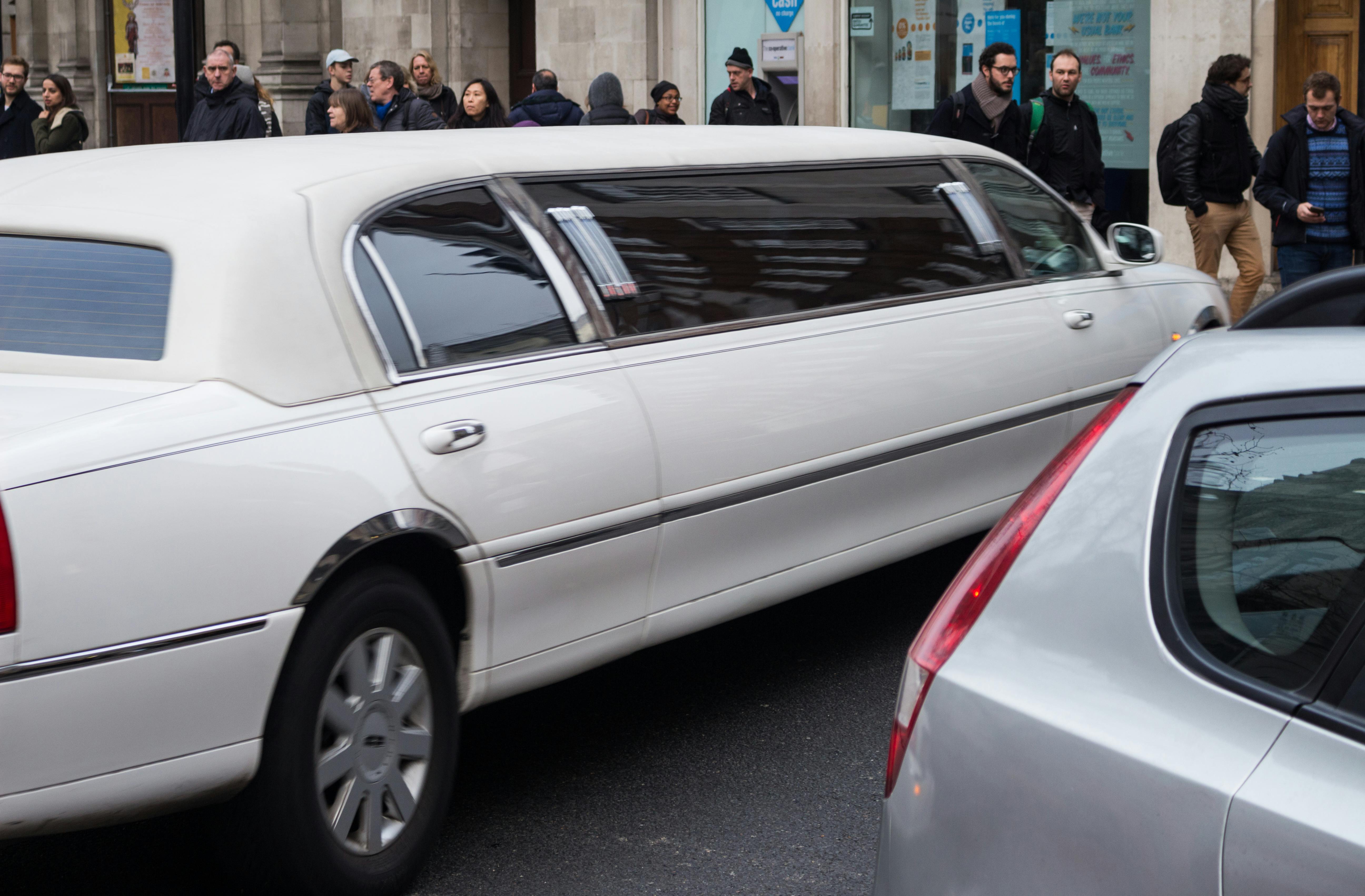 Luxury Experiences with a Langley wine tour limo