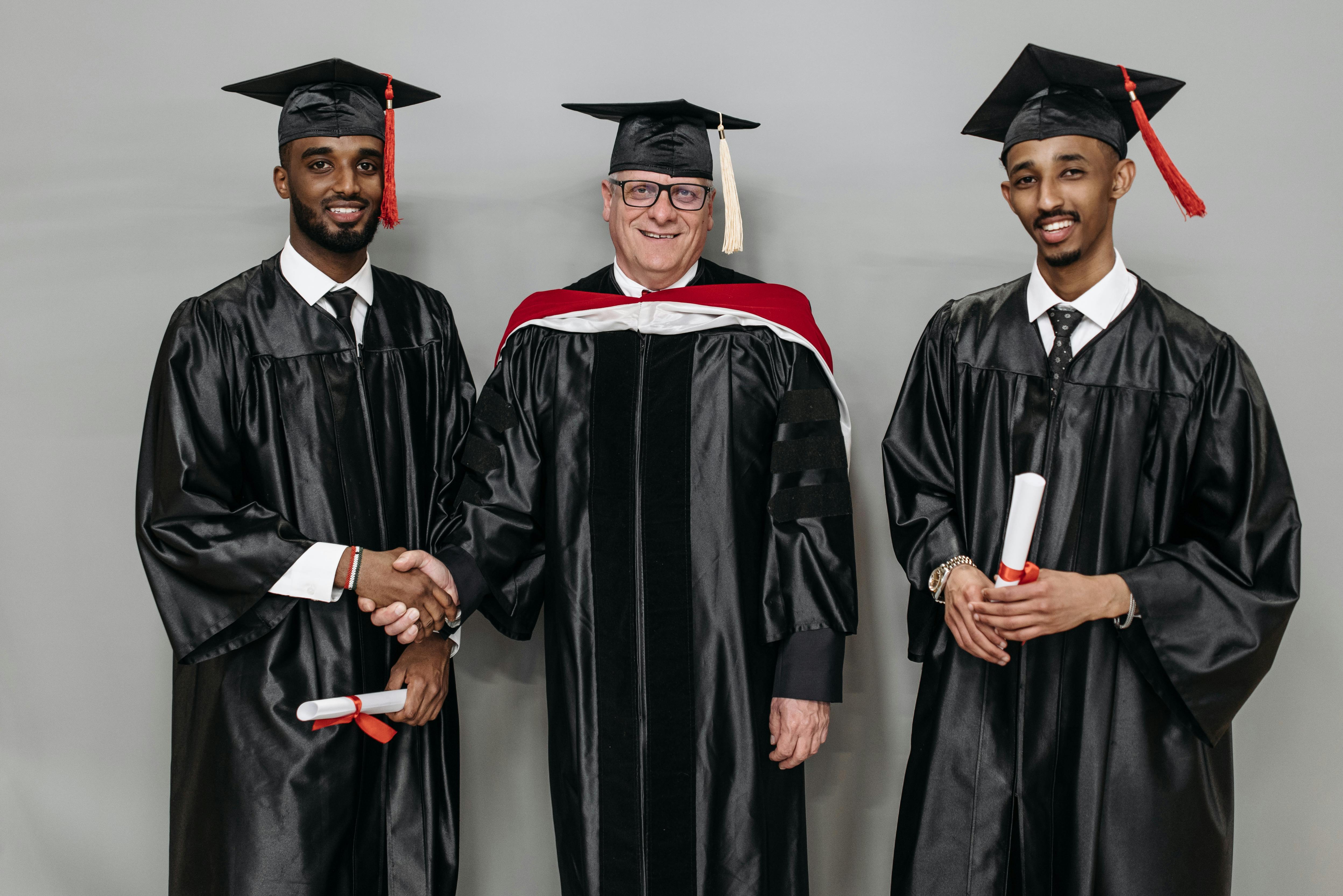 Buy Diploma Online to Secure Career Advancement