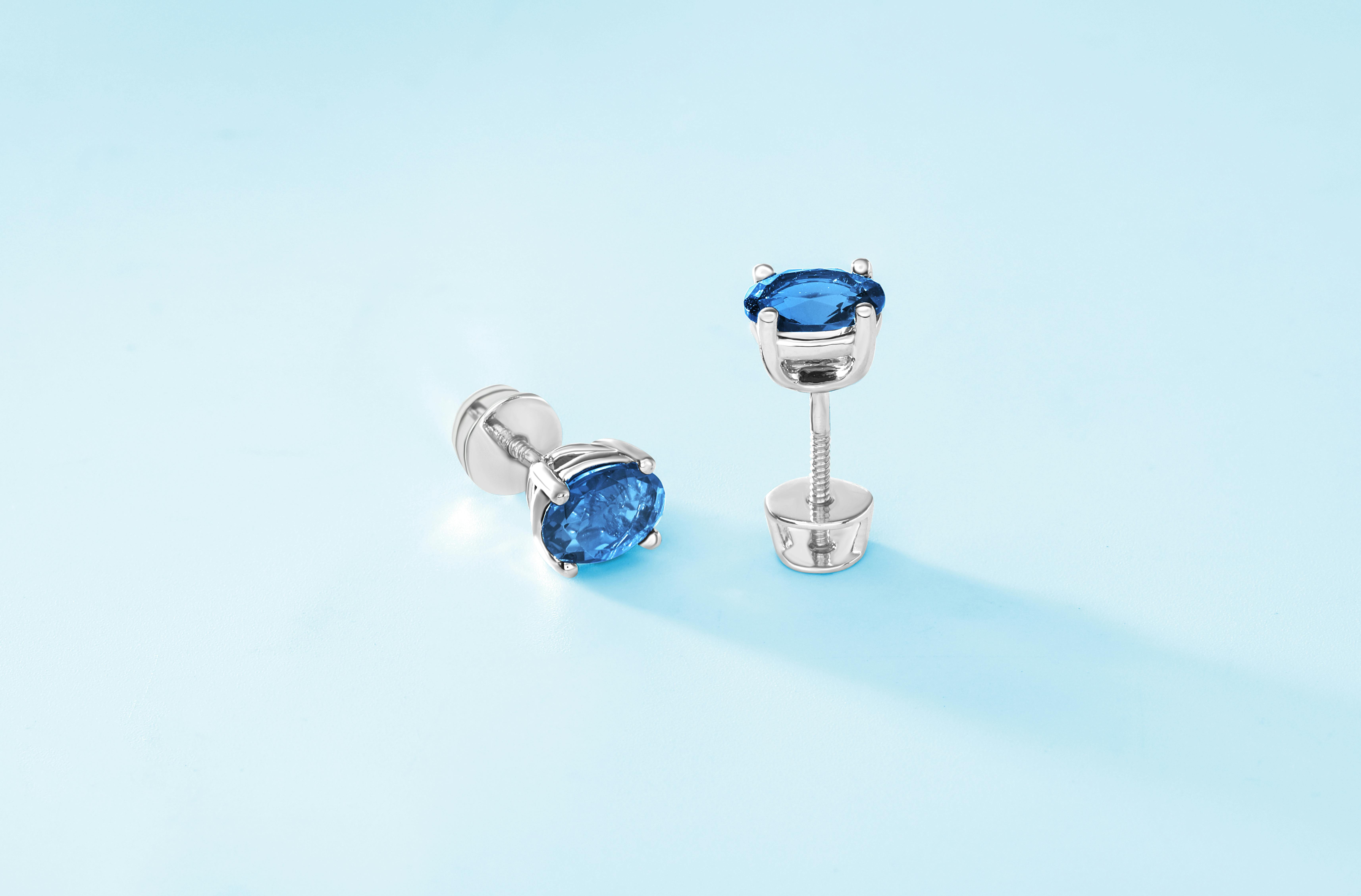 Best diamond earrings with Brilliant Sparkle